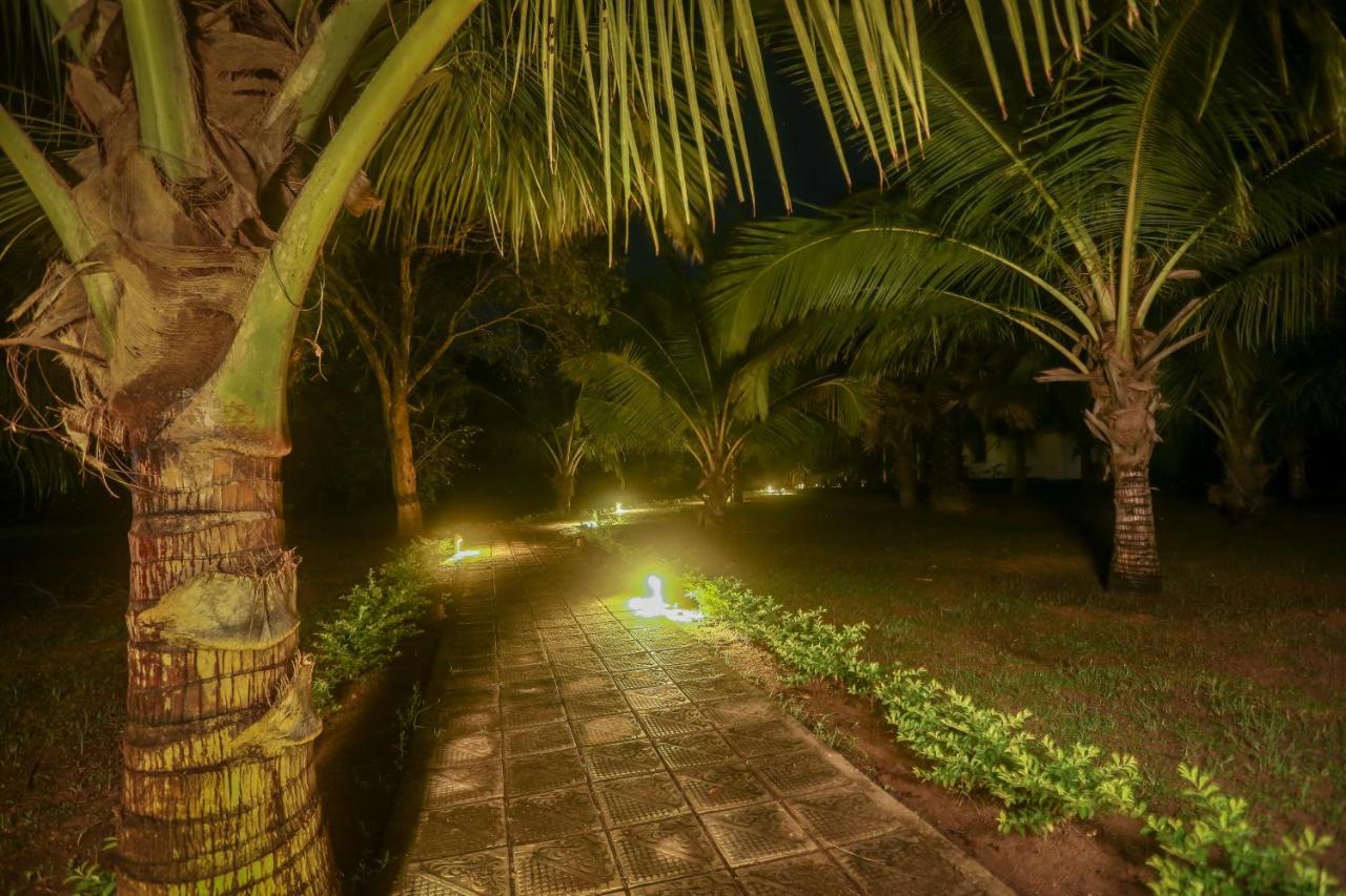 Subaseth Villa Anuradhapura Ngoại thất bức ảnh